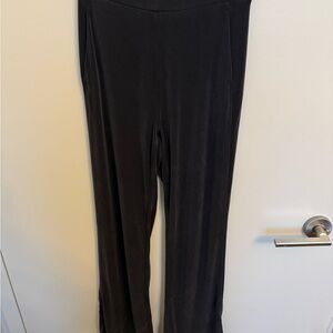 lululemon dark grey softstreme pants